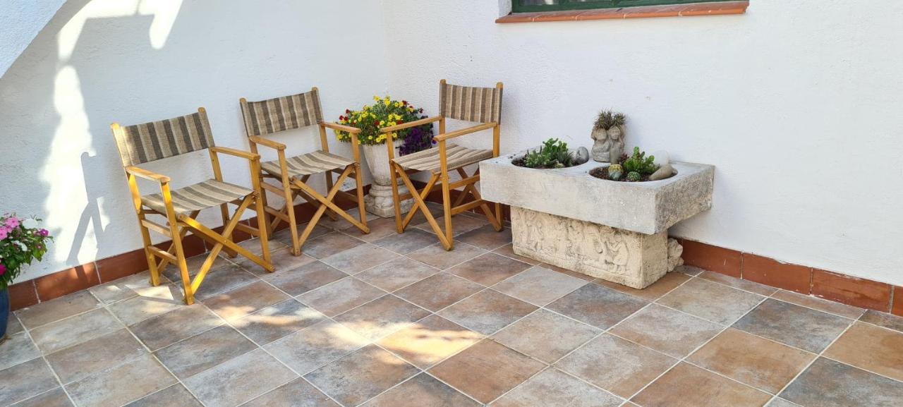 Can Mateuet - House Rental By Season Llagostera Kültér fotó
