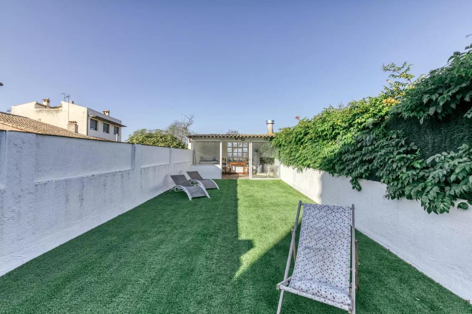 Can Mateuet - House Rental By Season Llagostera Kültér fotó