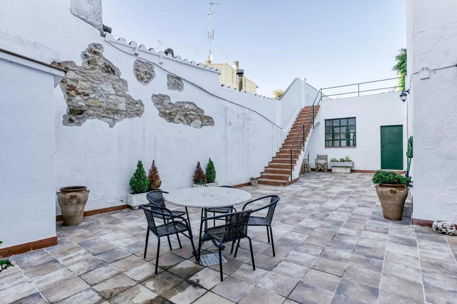 Can Mateuet - House Rental By Season Llagostera Kültér fotó